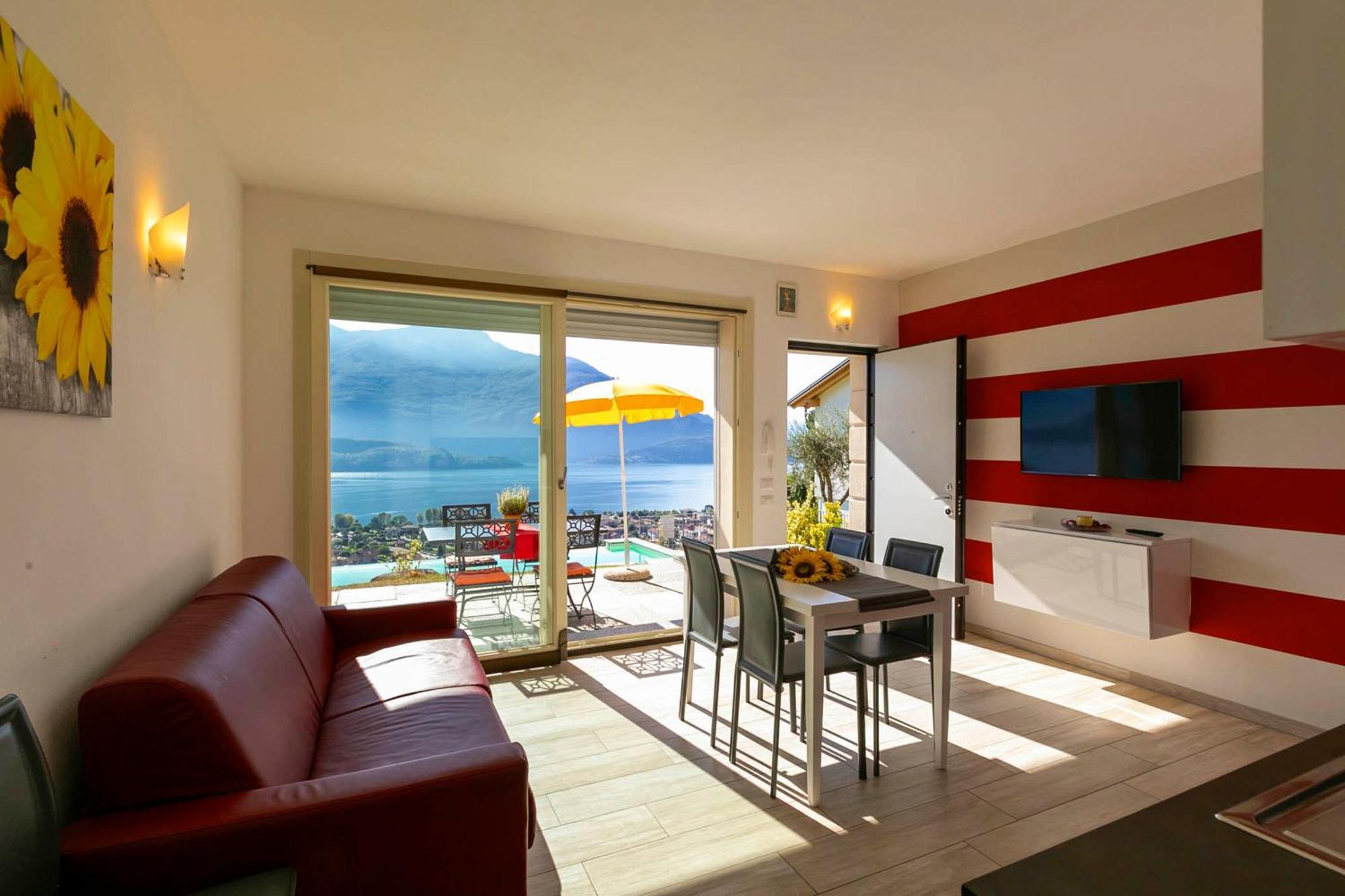 La Collinetta Apartments Vercana Luaran gambar